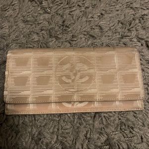 Chanel vintage wallet